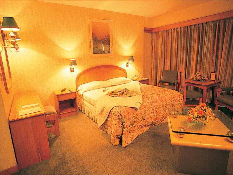 קוצ'במבה Hotel Diplomat מראה חיצוני תמונה